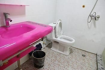 Wuhan Minghang Guesthouse Eksteriør billede